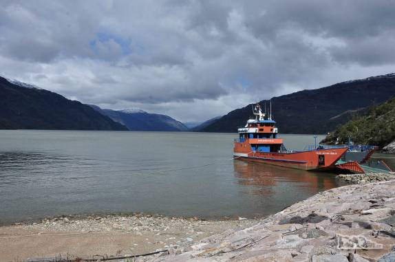 A balsa em Puerto Yungay, que nos leva ao último trecho da Carretera Austral, em direção a Villa O'Higgins, no sul do Chile